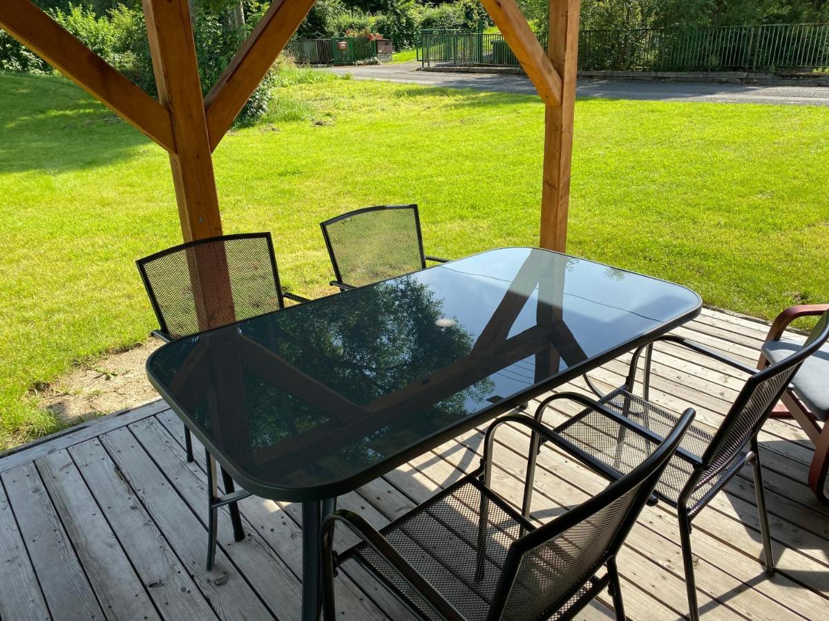 Villa Bungalov V Beskydech à Frenštát pod Radhoštěm Extérieur photo
